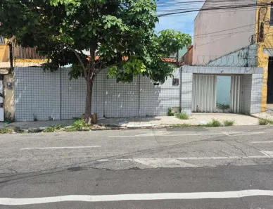 Casa com 4 Quartos à venda, 350m² no José Bonifácio, Fortaleza