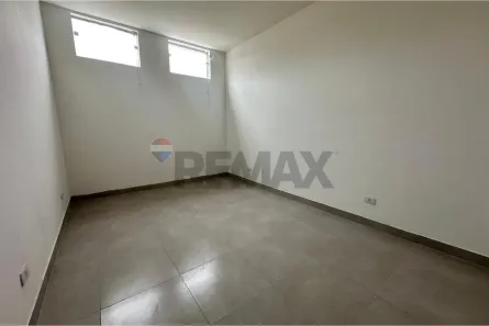 Sala Comercial para alugar, 14m² no Jardim Zaira, Mauá