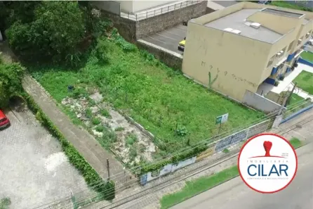 Lote/Terreno para alugar, 600m² no Centro Cívico, Curitiba