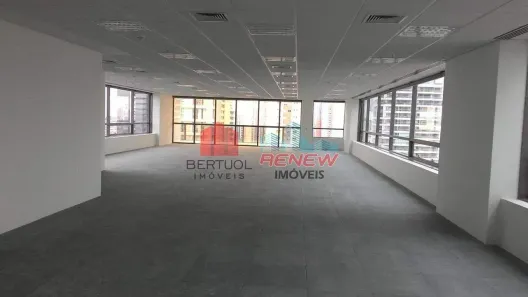 Sala Comercial para alugar, 266m² no Cidade Monções, São Paulo