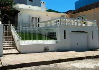 Casa com 3 Quartos à venda, 241m² no Nossa Senhora do Rosário, Santa Maria