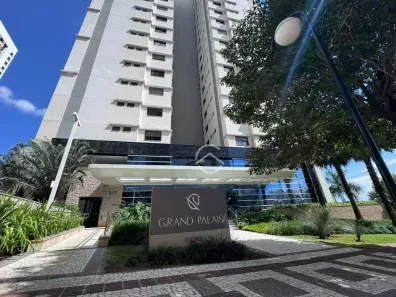 Apartamento com 3 Quartos para venda ou aluguel, 216m² no Gleba Fazenda Palhano, Londrina