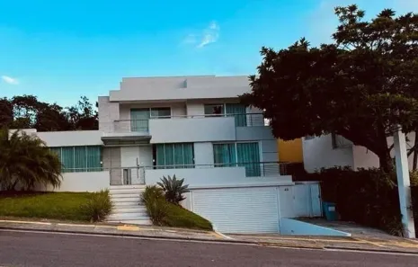 Casa de Condomínio com 5 Quartos à venda, 1400m² no Alphaville I, Salvador