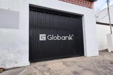 Galpão/Depósito/Armazém para alugar, 200m² no João Gordo, Montes Claros