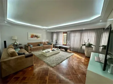 Sobrado com 4 Quartos à venda, 453m² no Jardim Carlu, São Paulo
