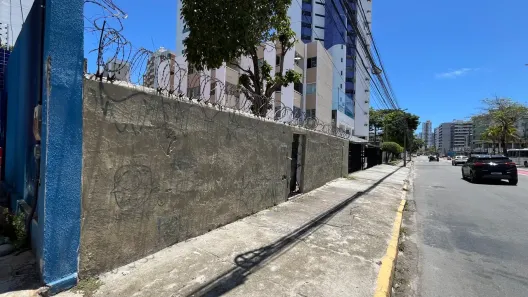 Lote/Terreno à venda, 360m² no Candeias, Jaboatão dos Guararapes