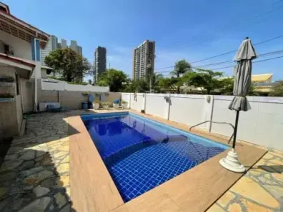 Casa de Condomínio com 6 Quartos à venda, 600m² no Piatã, Salvador