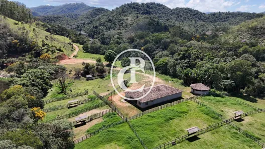 Lote/Terreno à venda, 102m² no , São Luiz do Paraitinga