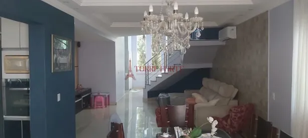 Sobrado com 3 Quartos à venda, 252m² no Setor Jaó, Goiânia