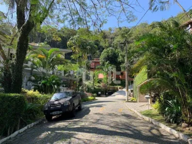 Lote/Terreno à venda, 830m² no Piratininga, Niterói