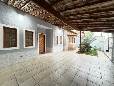 Casa com 3 Quartos à venda, 260m² no Jardim Santa Maria, Jacareí