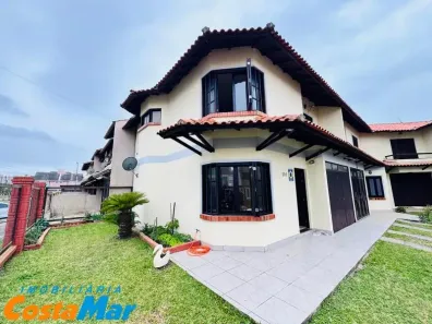 Sobrado com 3 Quartos à venda, 120m² no Tramandaí, Tramandaí