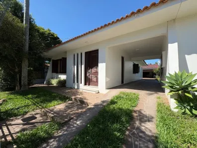 Casa com 3 Quartos à venda, 291m² no Camobi, Santa Maria