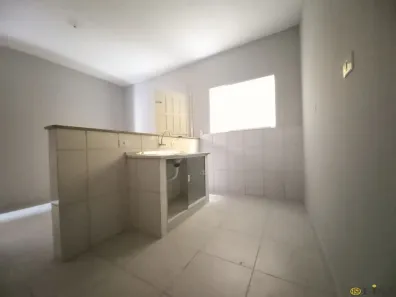 Casa com 1 Quarto para alugar, 30m² no Vila Albertina, São Paulo