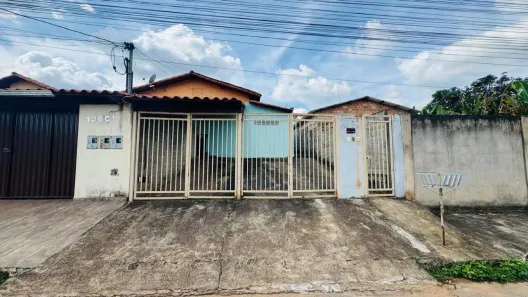 Casa com 2 Quartos para alugar, 55m² no Jardim Vila Rica, São Joaquim de Bicas