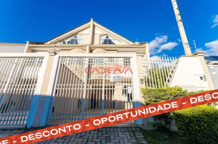 Sobrado com 3 Quartos à venda, 165m² no Xaxim, Curitiba