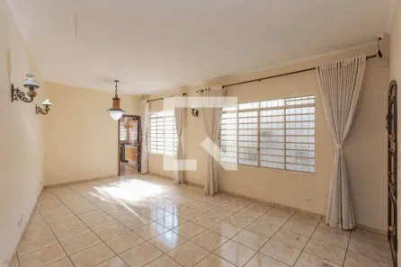 Casa com 3 Quartos à venda, 200m² no Vila Gumercindo, São Paulo
