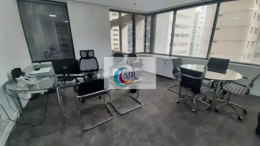Sala Comercial para alugar, 200m² no Vila Olímpia, São Paulo