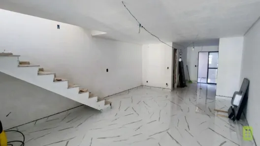 Sobrado com 3 Quartos à venda, 168m² no Vila Alzira, Santo André