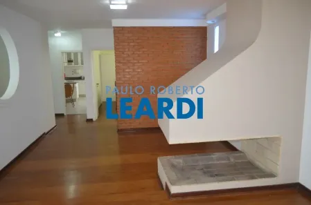 Casa com 3 Quartos à venda, 330m² no Vila Sônia, São Paulo