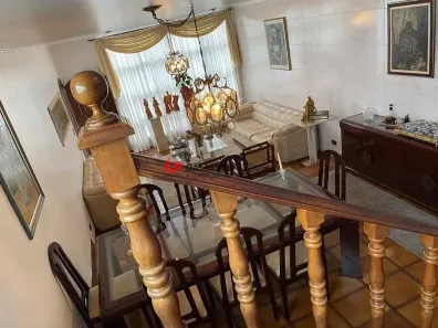 Sobrado com 4 Quartos à venda, 240m² no Cerâmica, São Caetano do Sul