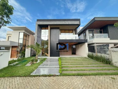 Casa de Condomínio com 4 Quartos à venda, 260m² no Cidade Alpha, Eusébio
