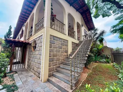 Casa com 4 Quartos à venda, 400m² no Caiçaras, Belo Horizonte