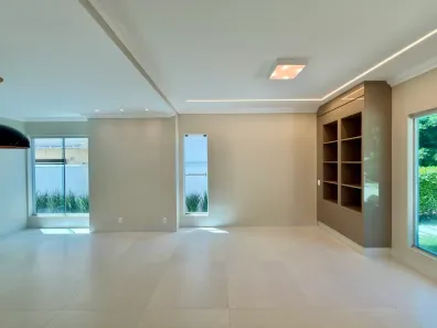 Sobrado com 4 Quartos à venda, 262m² no Loteamento Portal do Sol II, Goiânia