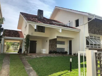 Casa com 3 Quartos à venda, 221m² no Lagoa da Conceição, Florianópolis