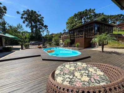 Fazenda/Sítio com 4 Quartos à venda, 333m² no Serrano, Caxias do Sul