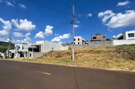 Lote/Terreno à venda, 390m² no São Francisco, Pato Branco