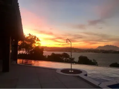 Casa com 4 Quartos à venda, 421m² no Praia da Costa, Vila Velha