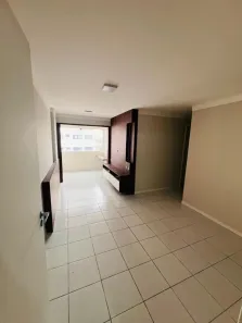 Apartamento com 2 Quartos para alugar, 57m² no Barro Vermelho, Natal