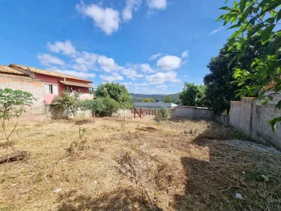 Lote/Terreno à venda, 640m² no Centro, Mateus Leme
