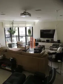 Apartamento com 3 Quartos para alugar, 201m² no Vila Gomes Cardim, São Paulo
