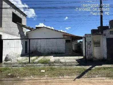Casa com 3 Quartos à venda, 360m² no Pau Amarelo, Paulista