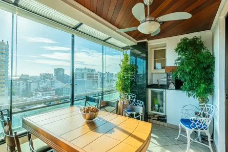Apartamento com 3 Quartos à venda, 112m² no Menino Deus, Porto Alegre