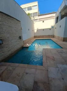 Casa com 5 Quartos à venda, 300m² no Vital Brazil, Niterói