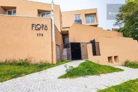 Sobrado com 3 Quartos à venda, 172m² no Campo Comprido, Curitiba