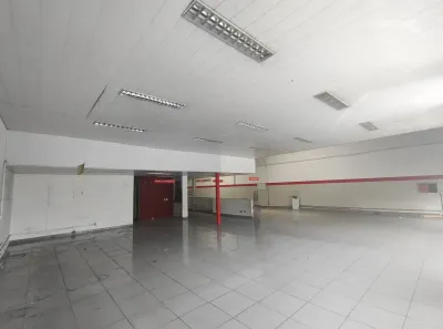 Galpão/Depósito/Armazém para alugar, 900m² no Silveira, Belo Horizonte