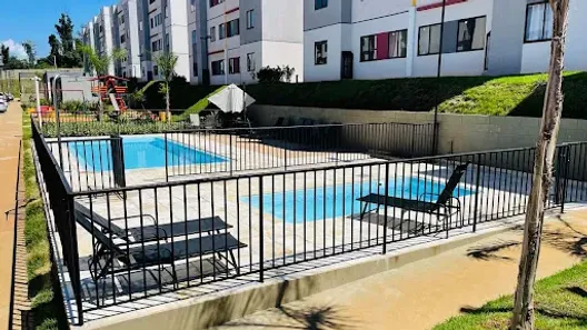 Apartamento com 2 Quartos para alugar, 47m² no Conjunto Habitacional Jamile Dequech, Londrina