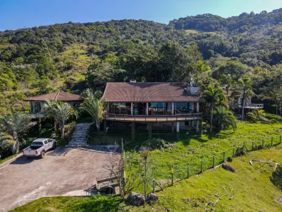 Casa com 3 Quartos à venda, 450m² no Macacu, Garopaba