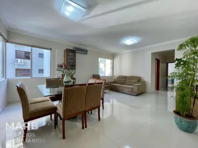 Apartamento com 2 Quartos à venda, 94m² no Centro, Florianópolis