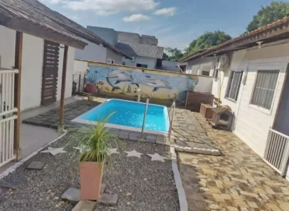 Casa com 5 Quartos à venda, 125m² no Meia Praia, Navegantes