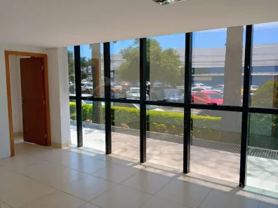 Ponto Comercial para alugar, 367m² no Zona Industrial, Brasília