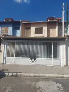 Sobrado com 3 Quartos à venda, 186m² no Vila Lavínia, Mogi das Cruzes