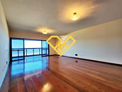 Apartamento com 3 Quartos para alugar, 252m² no Gonzaga, Santos