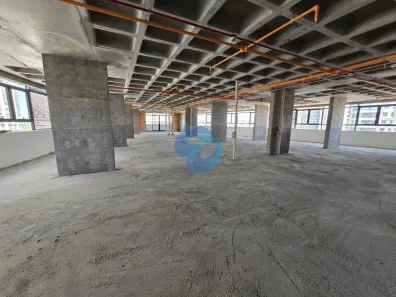 Sala Comercial para alugar, 900m² no Jardim Portal da Colina, Sorocaba