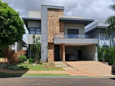 Sobrado com 4 Quartos à venda, 370m² no Chácara Espraiado, Franca