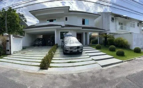 Casa de Condomínio com 4 Quartos para alugar, 392m² no Jacarepaguá, Rio de Janeiro